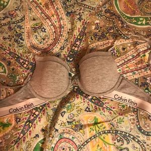 calvin klein grey t shirt bra